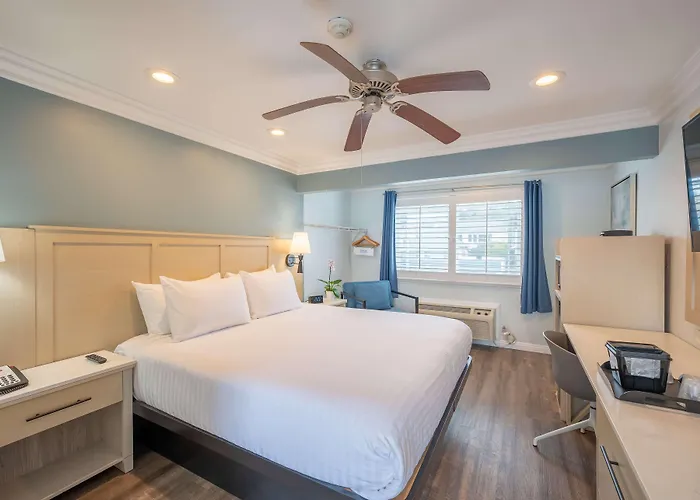 Ramada By Wyndham Redondo Beach