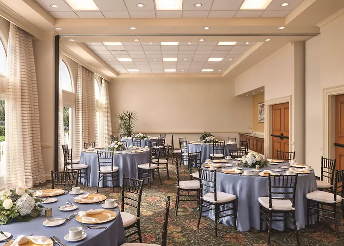 Hilton Naples