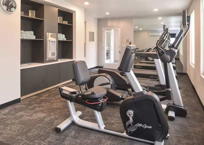 Fairfield Inn & Suites By Marriott Pittsburgh New Stanton