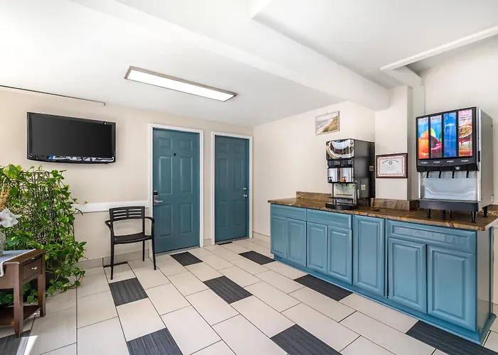 Surestay Hotel By Best Western Virginia Beach Royal Clipper