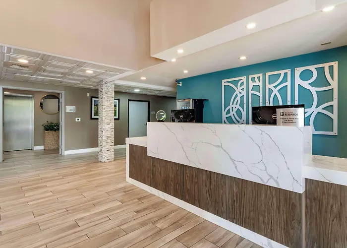 Best Western Plus Vineyard Inn