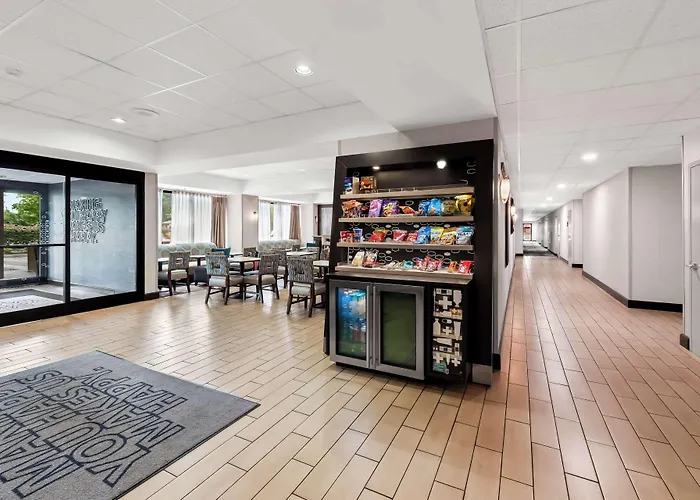 Hampton Inn Pennsville