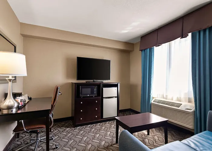 Comfort Inn & Suites Springfield I-55