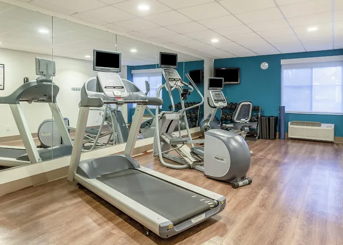 Holiday Inn Express Scottsburg By Ihg
