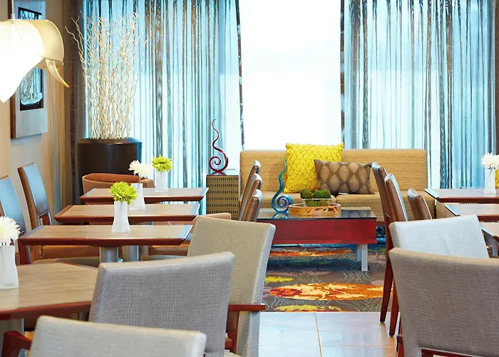 Courtyard By Marriott Ithaca Airport/University