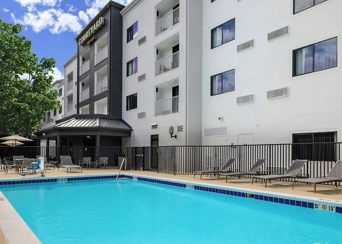 Courtyard By Marriott Orlando Altamonte Springs Maitland