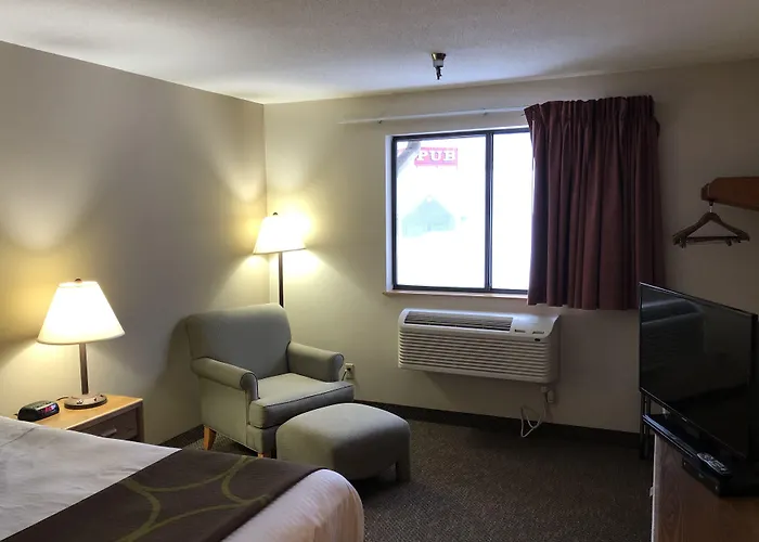 Super 8 By Wyndham Salmon Arm