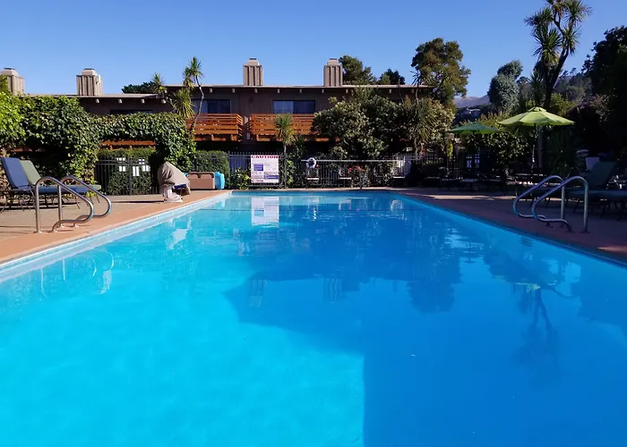 Carmel Valley Lodge