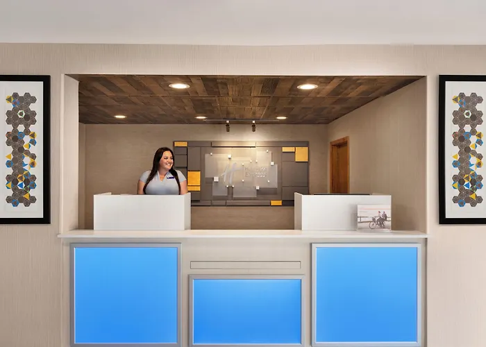 Holiday Inn Express Vero Beach-West I-95 By Ihg