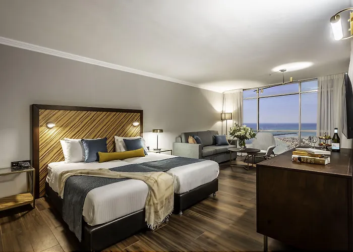 The Seasons Hotel -Studio & Suite