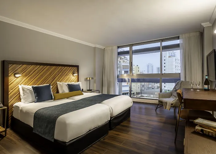 The Seasons Hotel -Studio & Suite