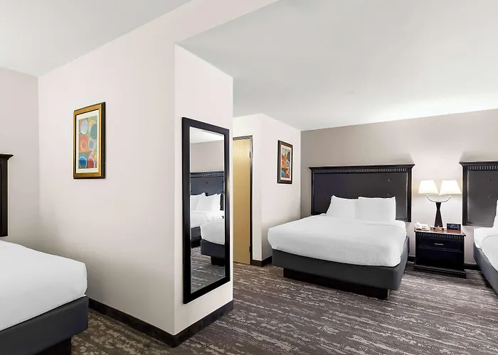 Best Western Saluki Inn
