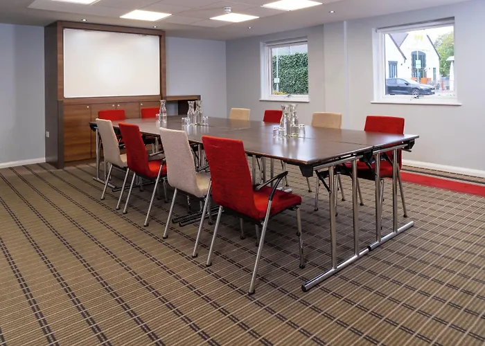 Holiday Inn Express Warwick - Stratford-Upon-Avon By Ihg