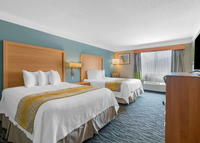 Best Western Plus Executive Court Inn & Conference Center