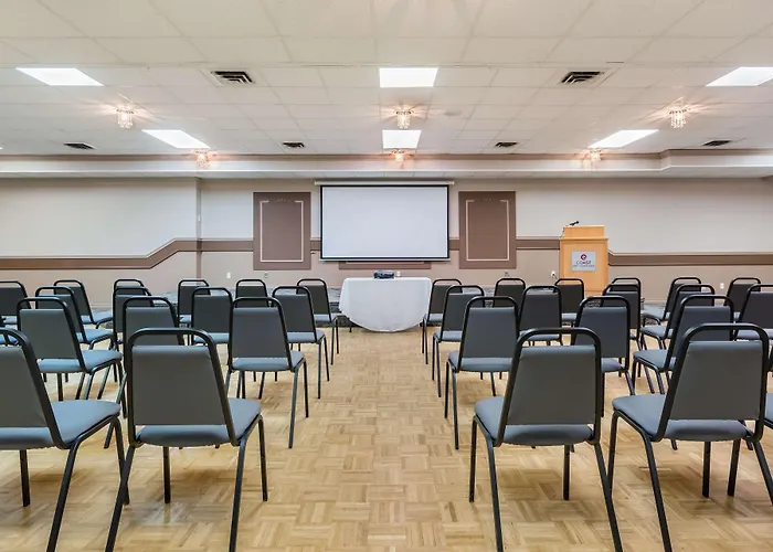 Coast Swift Current Hotel
