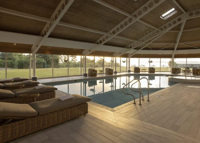 Golf View Hotel & Spa
