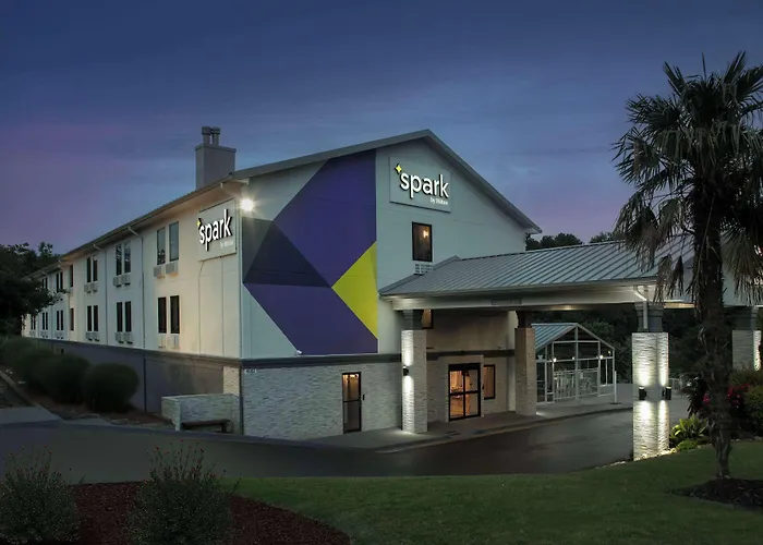 Spark By Hilton Atlanta Cumberland Ballpark