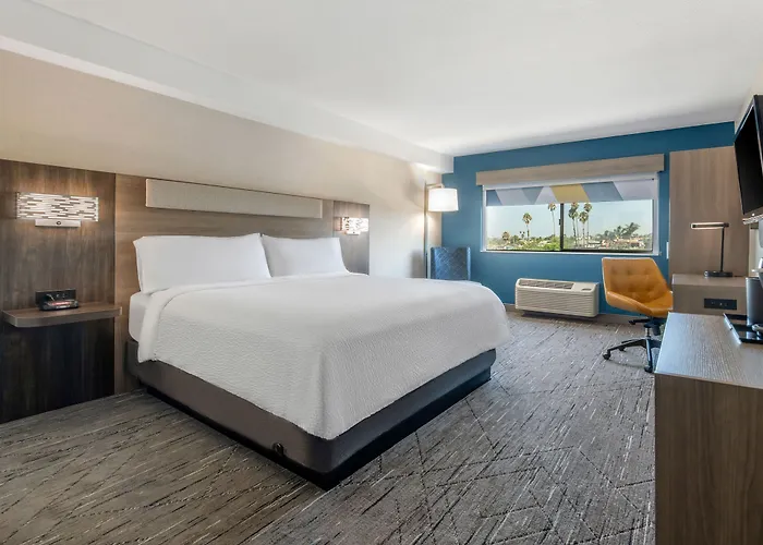 Holiday Inn Express San Diego South - National City By Ihg