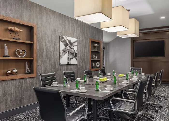 Holiday Inn Coralville - Iowa City By Ihg