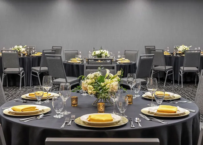 Holiday Inn Coralville - Iowa City By Ihg