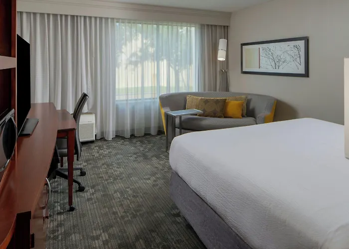Courtyard By Marriott Gulf Shores Craft Farms