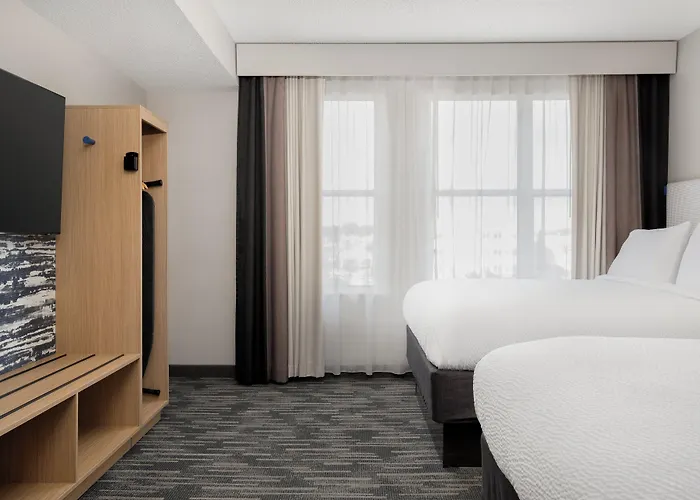 Garner Hotel Evansville East By Ihg