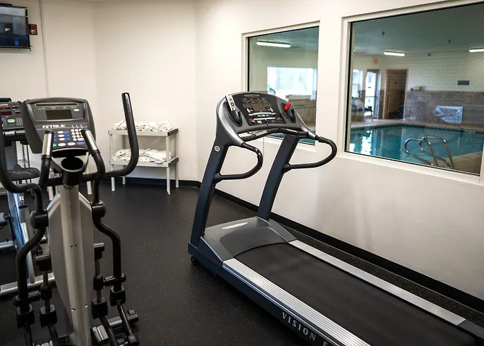 Crystal Inn Hotel & Suites - Midvalley