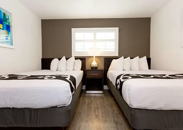 Surestay Hotel By Best Western Seaside Monterey