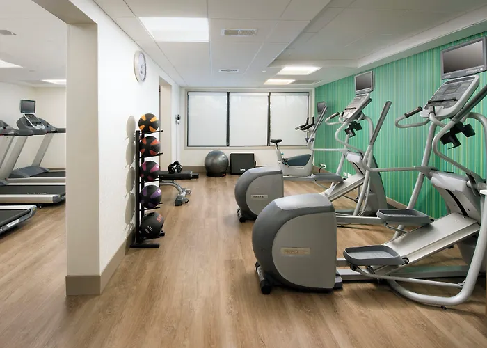 Holiday Inn Express & Suites College Park - University Area By Ihg