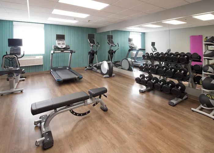 Holiday Inn Express & Suites - Worthington By Ihg