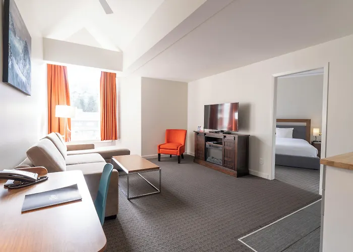 Adara Hotel