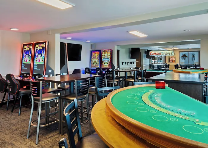 Fargo Inn And Suites