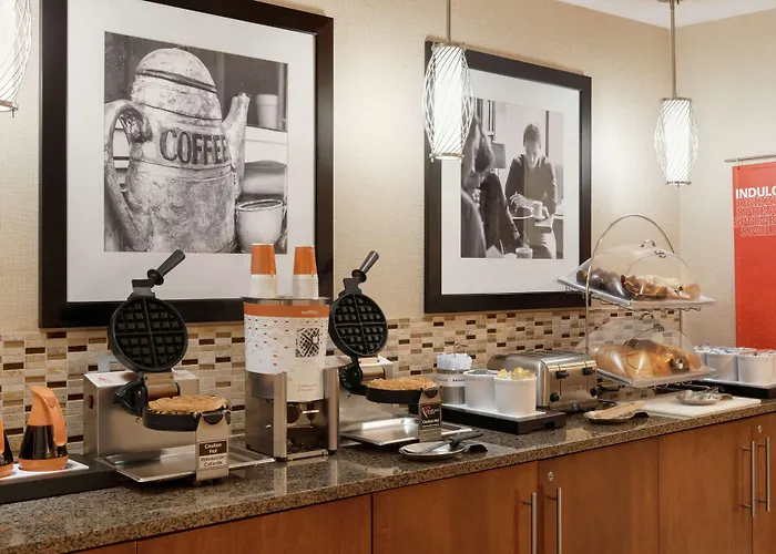 Hampton Inn West Des Moines Lake Drive