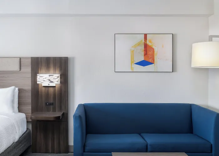 Holiday Inn Express Atlanta West - Theme Park Area By Ihg