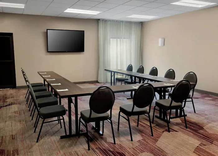 Courtyard By Marriott Mt. Laurel
