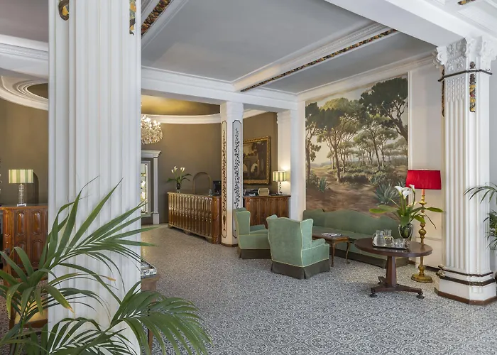Palace Hotel