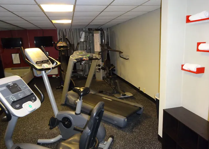 Clarion Hotel & Suites New Orleans Airport