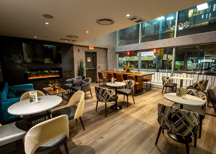 Holiday Inn Toronto Downtown Centre By Ihg