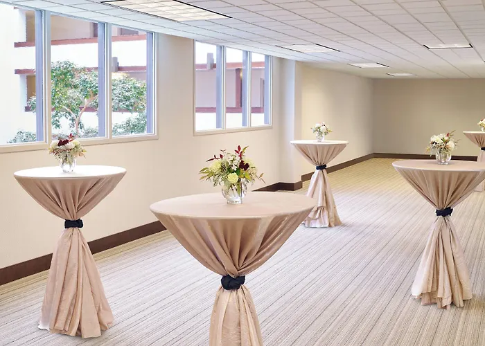 Four Points By Sheraton Bellingham Hotel & Conference Center