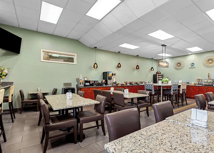 Best Western Cascadia Inn