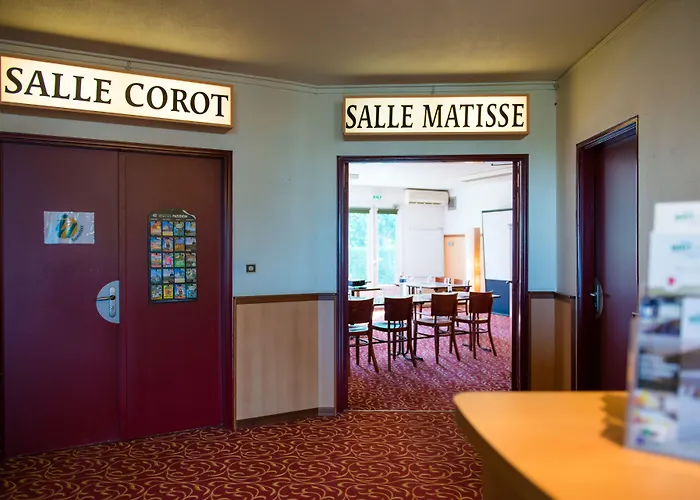 Brit Hotel Blois - Le Prema