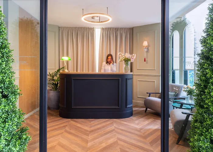 Hôtel Aston