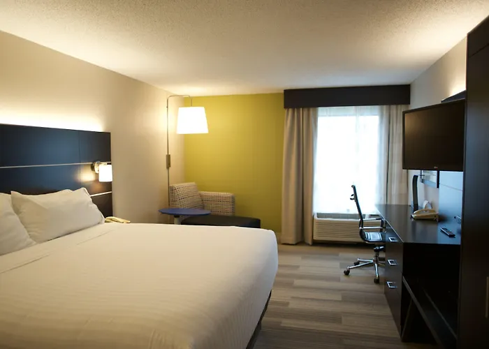 Holiday Inn Express Atlanta W