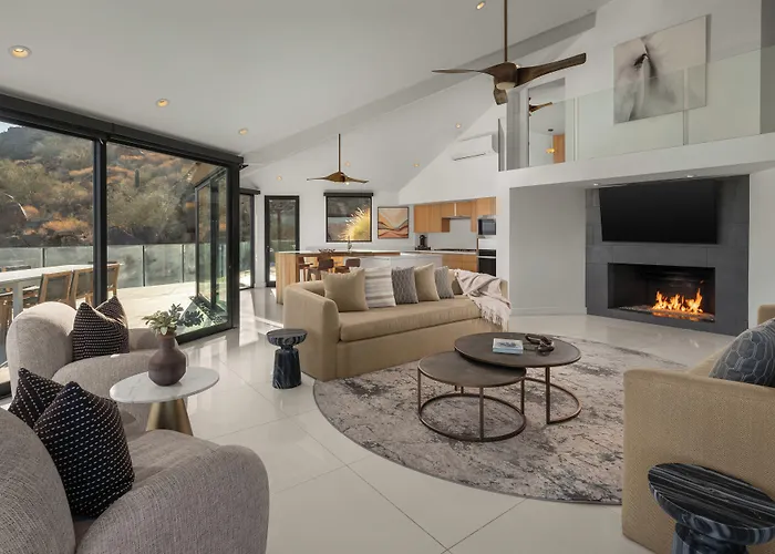 Sanctuary Camelback Mountain Resort And Spa