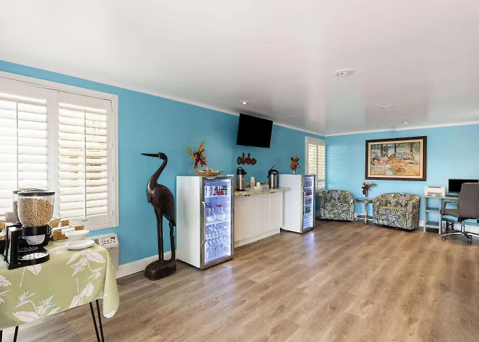 Days Inn By Wyndham Maui Oceanfront