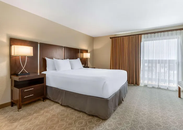 Best Western Plus Monterey Inn