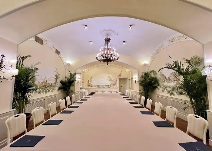 Grand Hotel Excelsior Vittoria