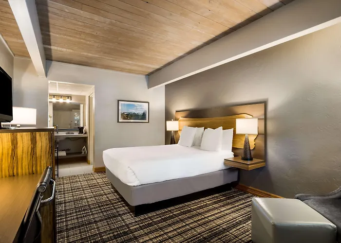 Best Western Antlers