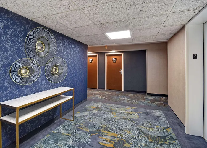 Hampton Inn Birmingham-Colonnade 280