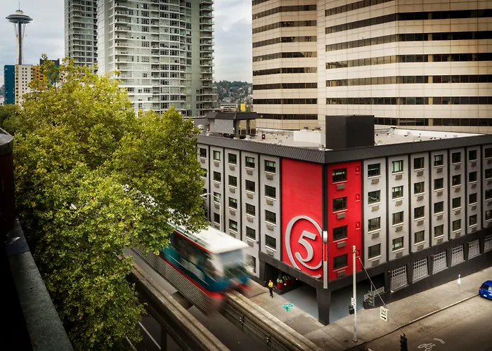 Staypineapple, Hotel Five, Downtown Seattle
